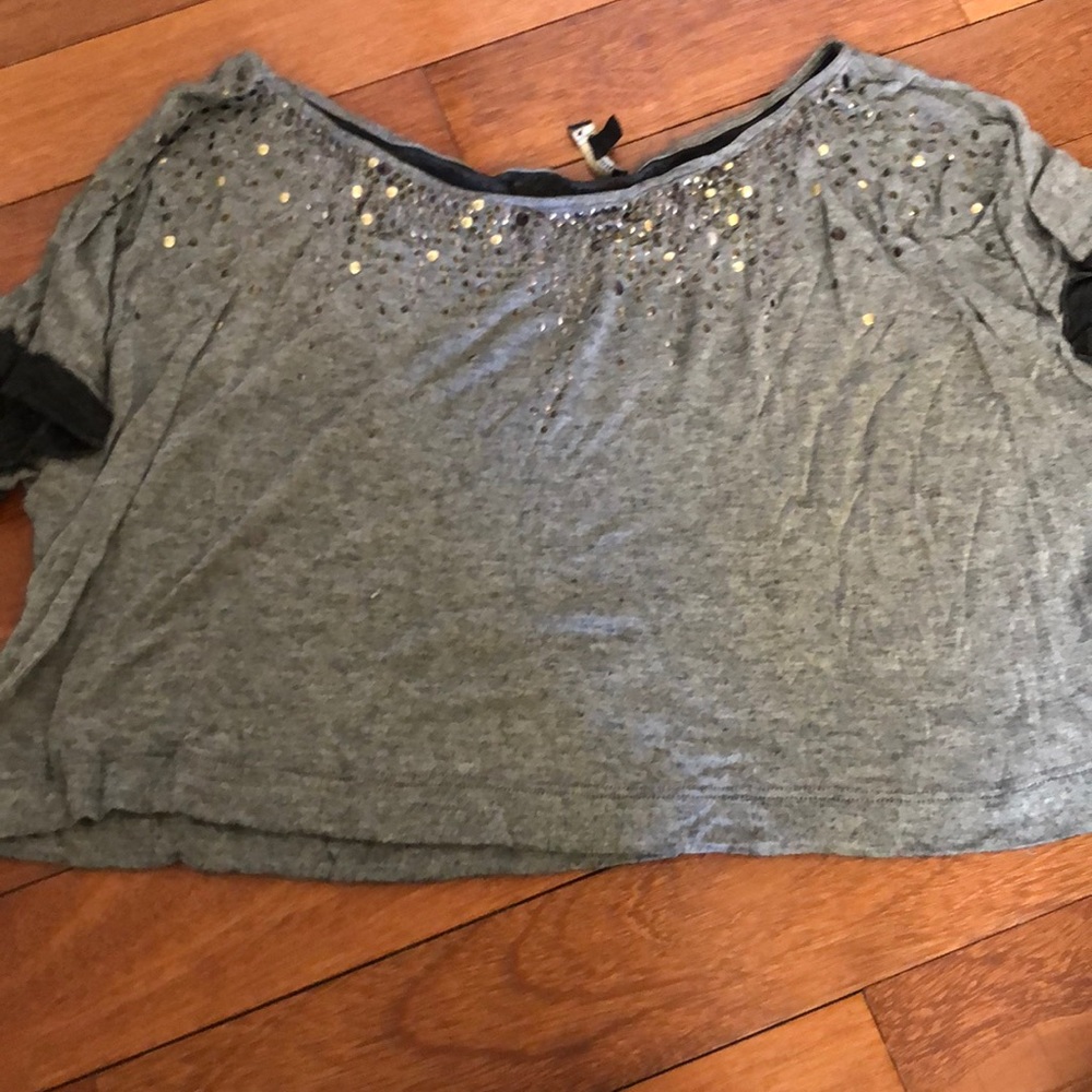 Women’s oversized crop